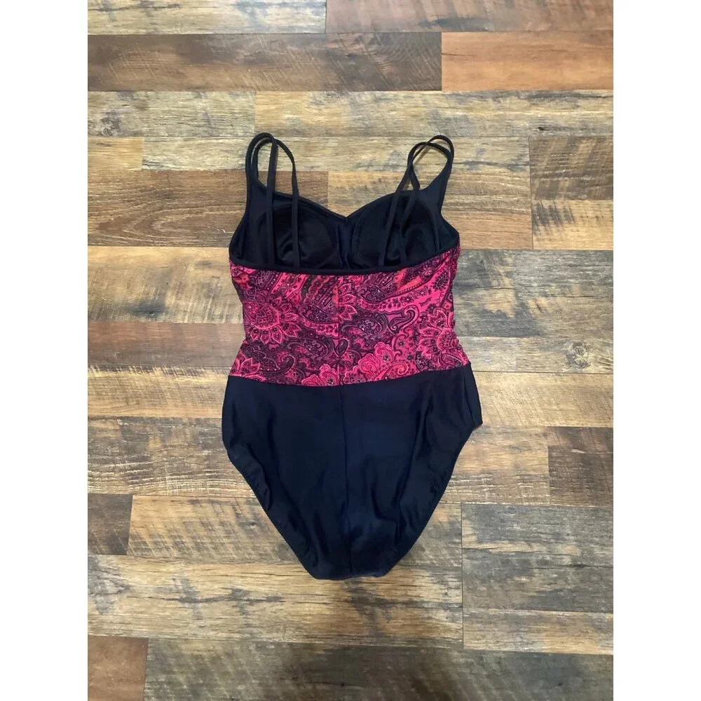 Paisley and‎ Black Miraclesuit - Picture 2 of 6